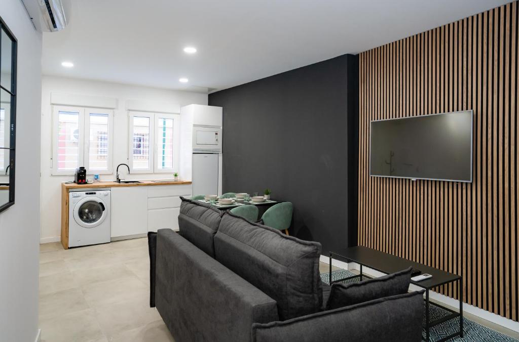 Airport-III-Nomad-Malaga-Apartment (11)