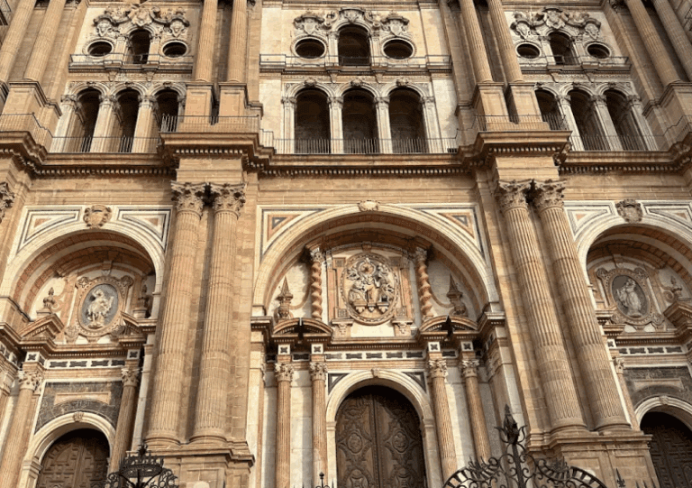 catedral-malaga-nomad-malaga