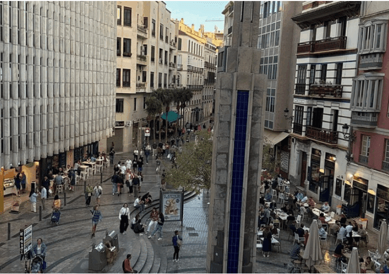 uncibay-nomad-malaga